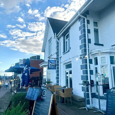 Sids Restaurant And Bar With Rooms Кардиф Екстериор снимка